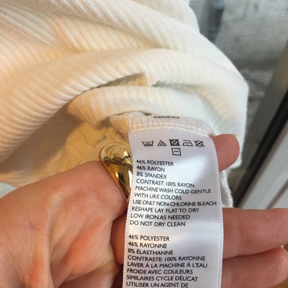 Urban cropped tank - Picture 3 of 4